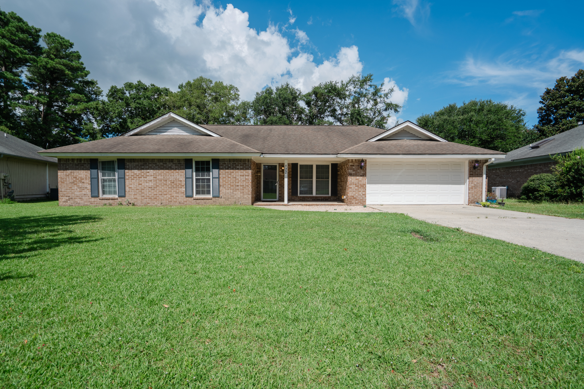 122 Longleaf Circle