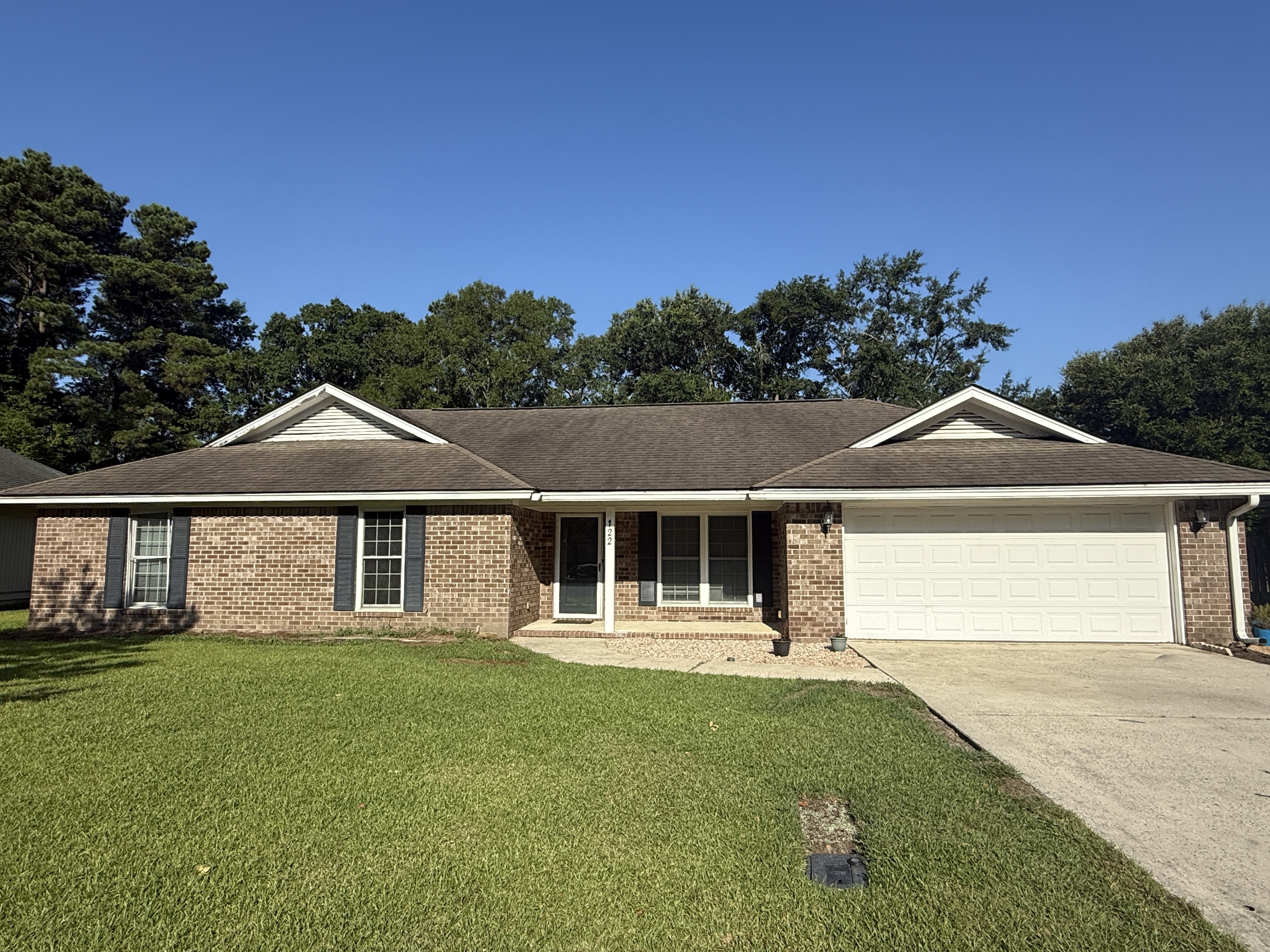 122 Longleaf Circle